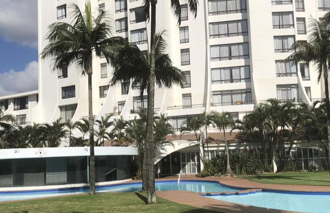 Studio Resort Apartment - Sleeps 2 - Beachside - Photo 6