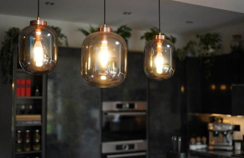 The Longsands Home- Coastal Retreat with Hot Tub - Foto 12