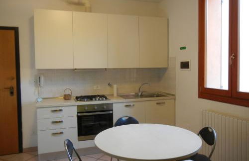 CASA VACANZE MEDICINA - Photo 2