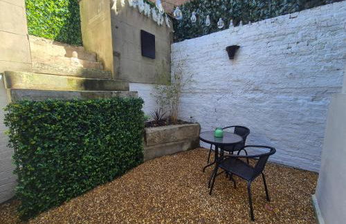 Dog-Friendly Basement Apartment with Garden - Southsea, Portsmouth #26a - Foto 8