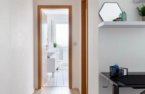 Arena in der Nähe - Tiefgarage - Balkon - Küche - Smart TV - Foto 15