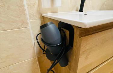 Schöne Unterkunft mit Pool und Terrasse. - Foto 18