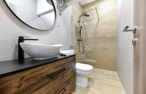 4 Bedroom Amazing Home In Prkos - Foto 20