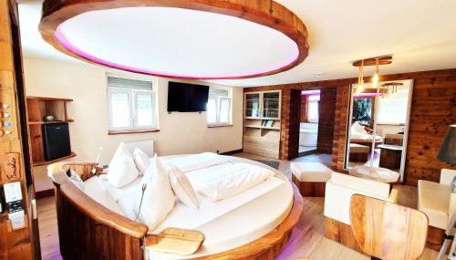 Luxus Romantik Apartment mit Whirlpool und Sauna - Foto 2