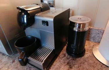 Warwick Square - Photo 13