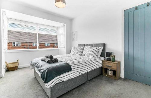 Relaxing 3 Bedroom Stay with Private TVs Near Ashby - Foto 14