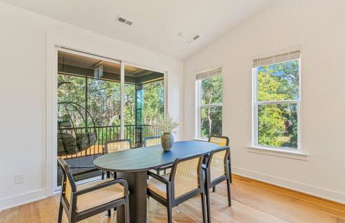 Modern 4BR Retreat in Uptown! - Foto 14