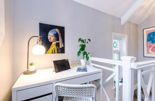 The Mayoress - Durham - Photo 21