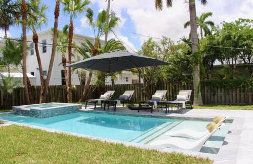 Friendly Fox Luxury Pool & Spa - Near DT & Beach home - Foto 48