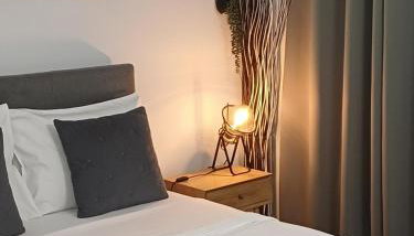 Rafina's BLUE HEART! Steps from the beach,2 min walk - Walk to Rafina main square 10 min, and Port about 15 min ! Ideal vacation base! - Foto 3