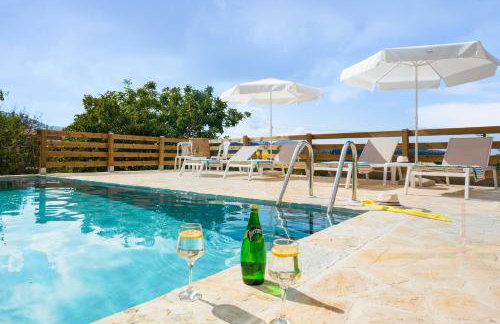 Kosta's House - Photo 30