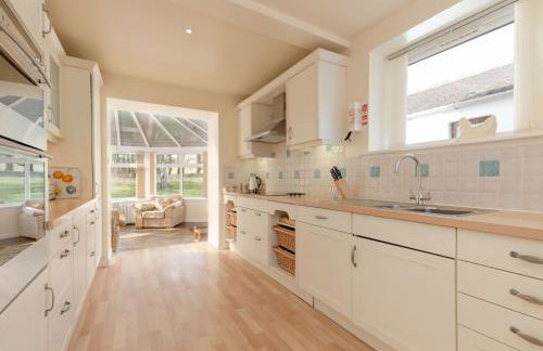 Balcraig House - Photo 3