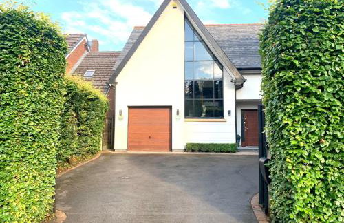 Luxury 5 Bed All En-Suite Cinema Room - Foto 33