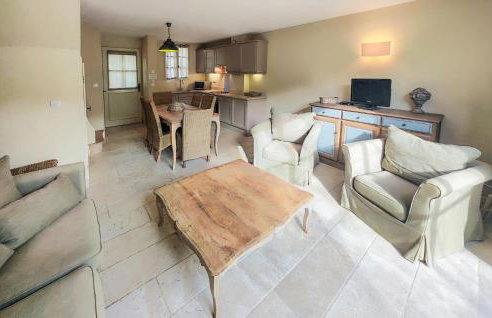2 Bedroom Lovely Home In Stlaurent-De-La-Cabr - Foto 4