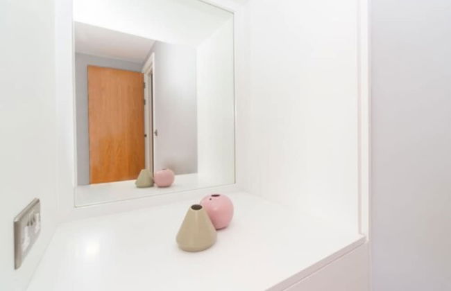 PML Apartments Southwick Street - Photo 2