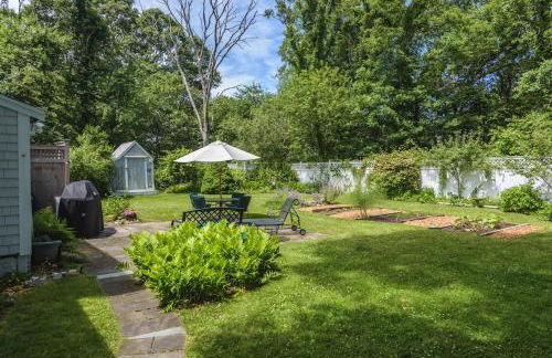 Adorable Oak Bluffs Cottage - Foto 36