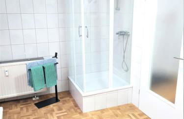 schöne geräumige ganze Wohnung als Unterkunft - Foto 13