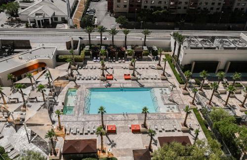 StripViewSuites Two Bedroom at Signature - Foto 16