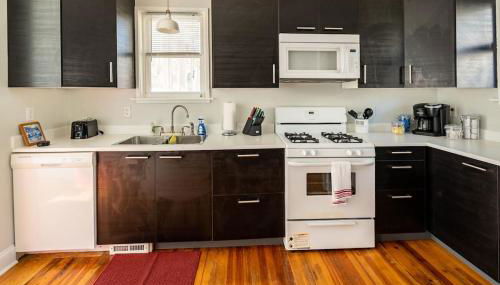 Globetrotters Suite in Historic Richmond with Patio - Foto 5