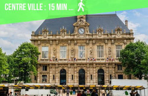 Le Parisii I Proche RER C & METRO 7 I 2-3 peoples - Foto 24