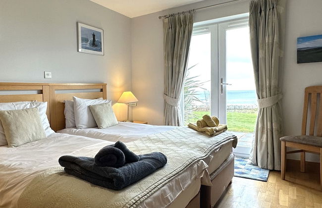 No 2 The Links Apartment Brora - Photo 2