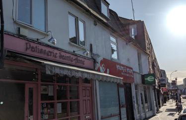 Modern 2 Bedroom Flat with private outdoor terrace - Foto 13