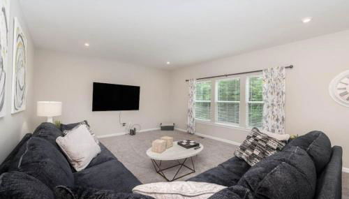 1344 soaring way NEW Cheerful 5 bedroom home in quiet suburban area - Foto 3