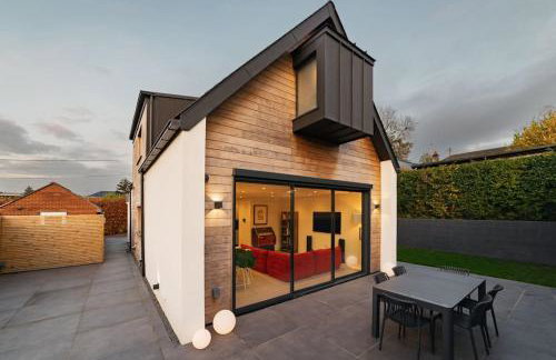 The Bowie is a David Bowie themed Smart House - Foto 53