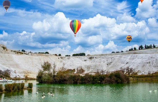 Hot Air Balloon Flight in Pamukkale - Foto 4