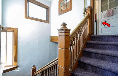 The Red Cabin Charming Historic Avenues Apartment - Foto 10