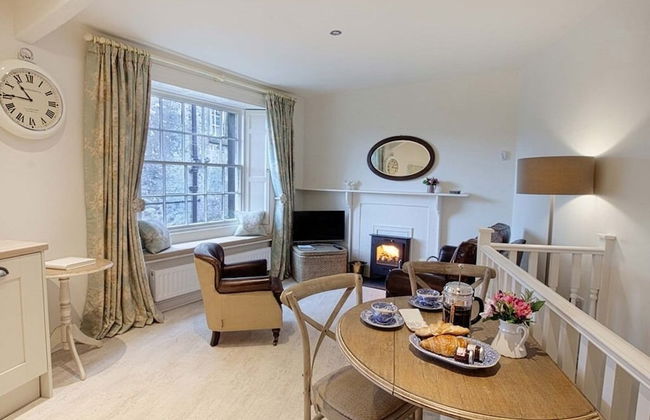 Linton Court Coach House - Photo 23