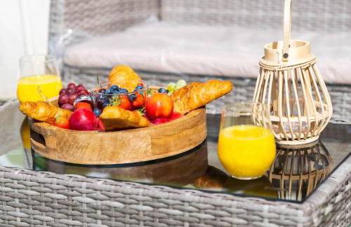 Chic 2 Bedroom Home - King-Size Beds - Garden - Parking 4VC - Foto 16