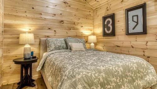 Blue Moon- creek, firepits, budget friendly! - Photo 5