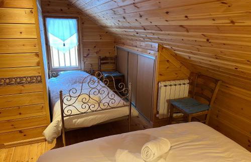 Chalet bois au coeur des Pyrénées ariégeoises - Foto 5