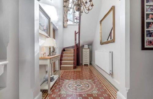 Luxury Detached House in Large Private Grounds, with Outdoor Jacuzzi and Sauna - Foto 58