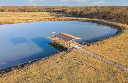 Spacious Ranch Style Home w Cinema Room - Foto 50