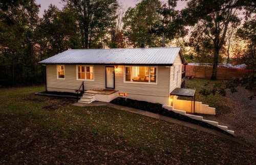 Keener Hollow Family Retreat Hot Tub Sauna Near Pigeon Forge - Photo 72