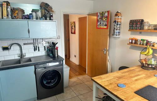 Duplex Penthouse with Secured Parking Finnieston - Foto 15