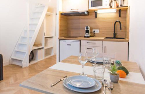 - - Superbe Studio avec Balcon - Nice Centre - - - Photo 6