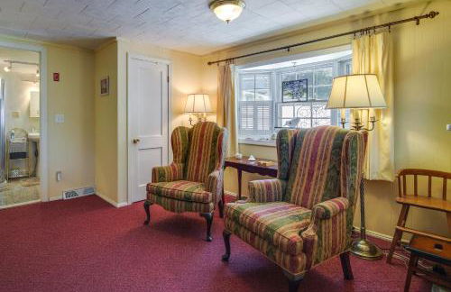 Bayfront Plymouth Gem with Sunroom, Steps to Shore! - Photo 9