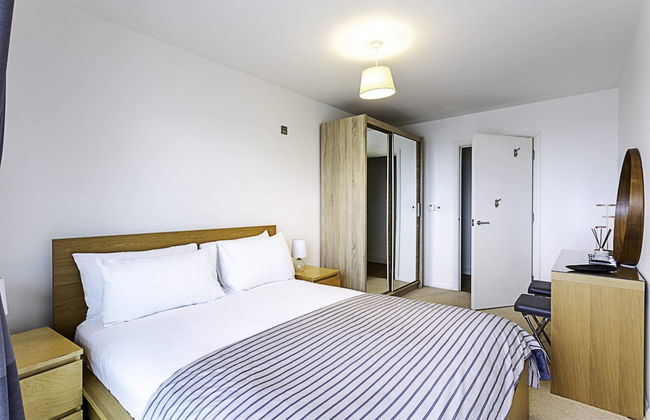 Trendy Queen's Park Apartment With Views Across London - Foto 4