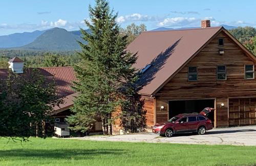 Charming barn loft - all amenities on 60 acre farm in the White Mountains of NH - Foto 9