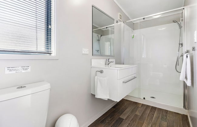 Port Waikato Holiday Park - Photo 34