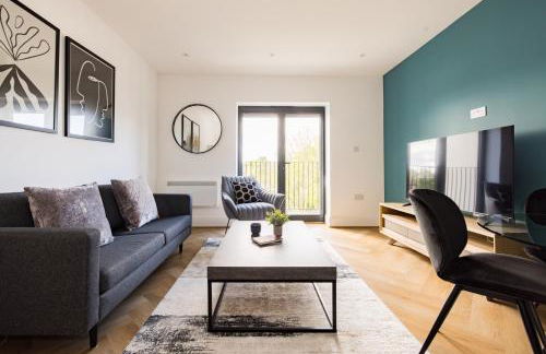 Staines Riverside by Charles Hope - Foto 30