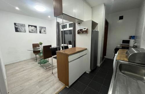 Lovely Peaceful Family Home Quiet Area Historic Saltaire - Foto 12