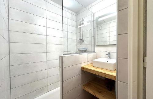 Charmant studio ski-in/ski-out 4 pers. avec piscine, jardin et parking à La Salle les Alpes - FR-1-330F-62 - Photo 19