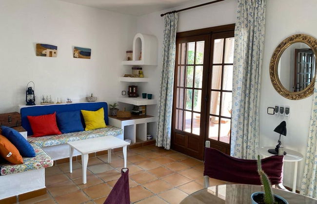 Spacious Holiday Home With Private Garden - Foto 16