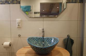 Gemütliche Gästezimmer in einem neu sanierten Fachwerkhaus - Foto 68