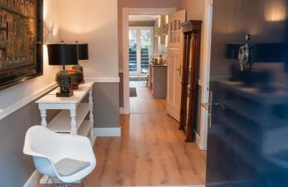 90qm Ferienwohnung Berlin Zentrum Nähe Prenzlauer Berg, 2 Bäder - Photo 2