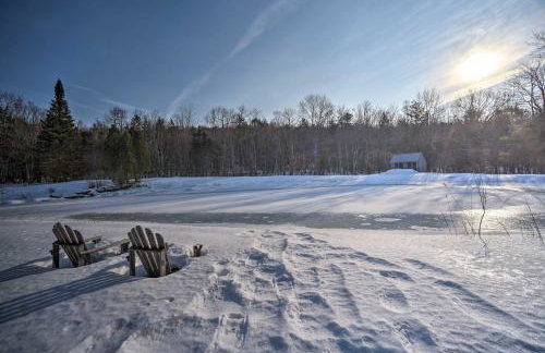 Berkshires Home on 11 Acres with Pond and 2 Fire Pits! - Foto 36